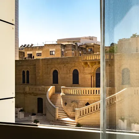 Hotel Hyatt Regency Malta 5*