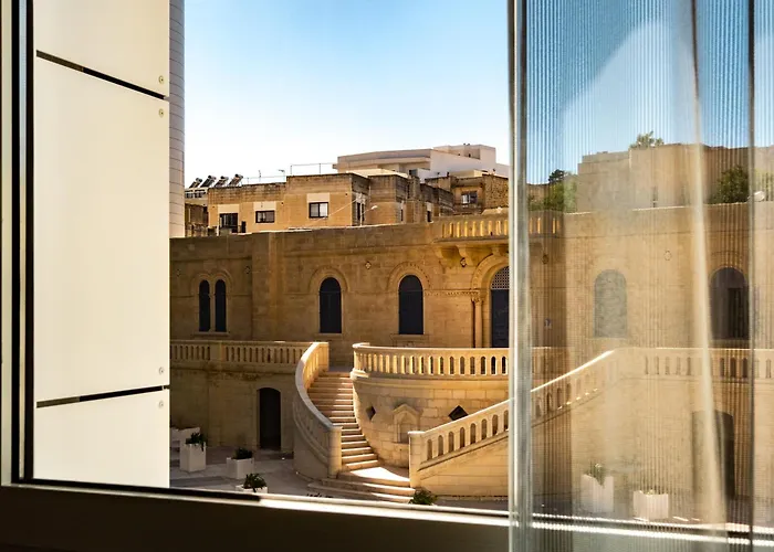 Hotel Hyatt Regency Malta 5*